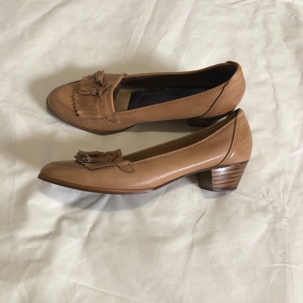 Vintage Kitten Heeled Loafers